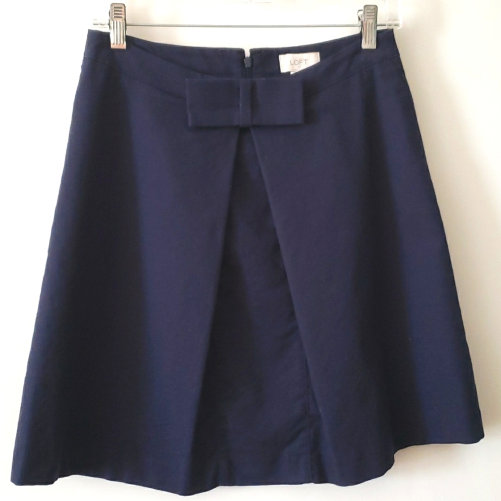 Ann Taylor Loft Navy Bow Skirt Size 2